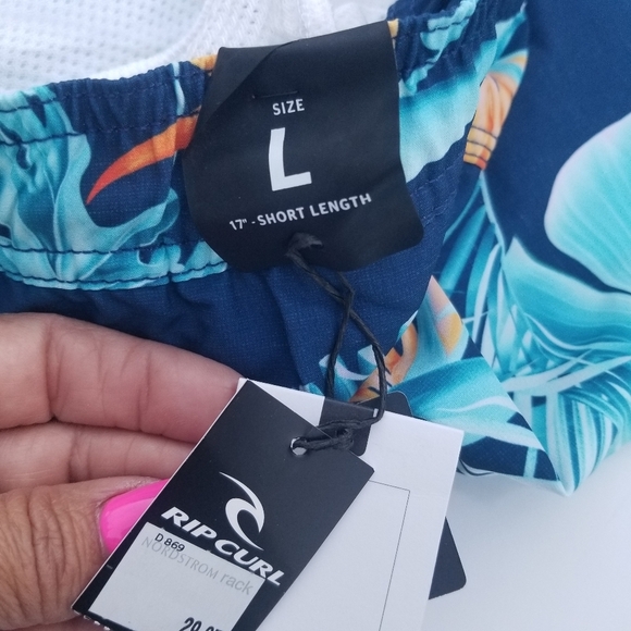 RIP CURL NWT 17" Swim Shorts L - Picture 4 of 9
